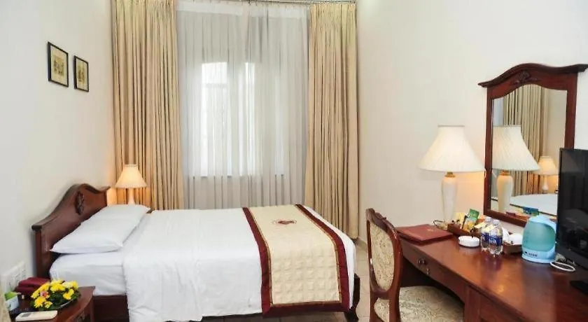 ***  Tan Son Nhat Hotel Ho Şi Min Vietnam